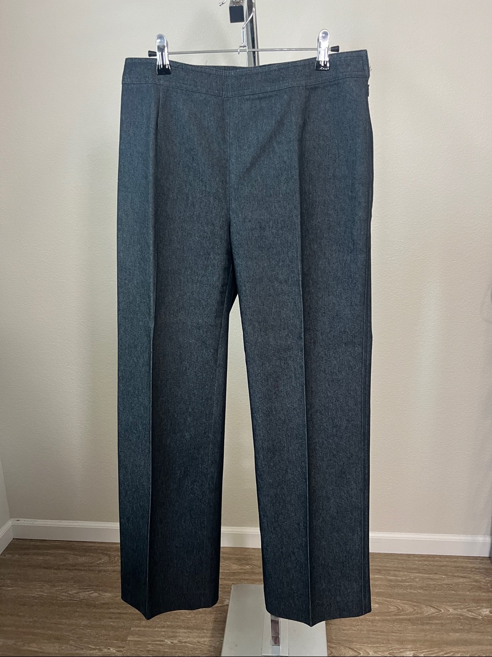 Kasper Grey Women’s 3 Piece Suit Blazer w/ Metal Embellishment Cotton blend Sz 8 - Picture 7 of 9